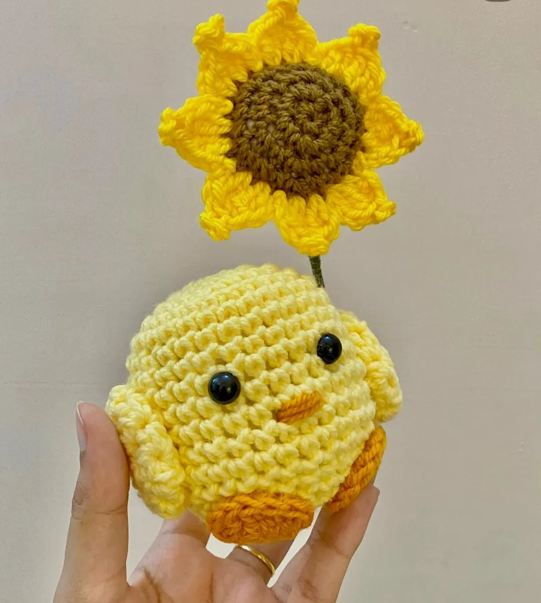 Sunflower Chick