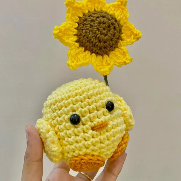 Sunflower Chick