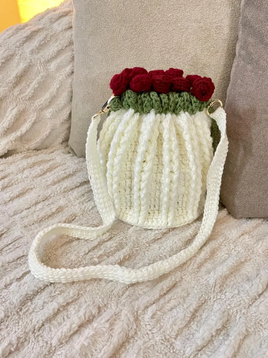 Rose Bouquet Bag