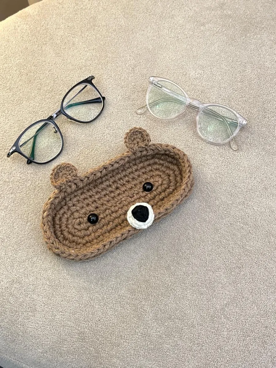 Glasses Holder