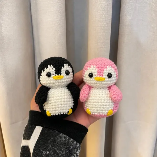 Penguin Pair