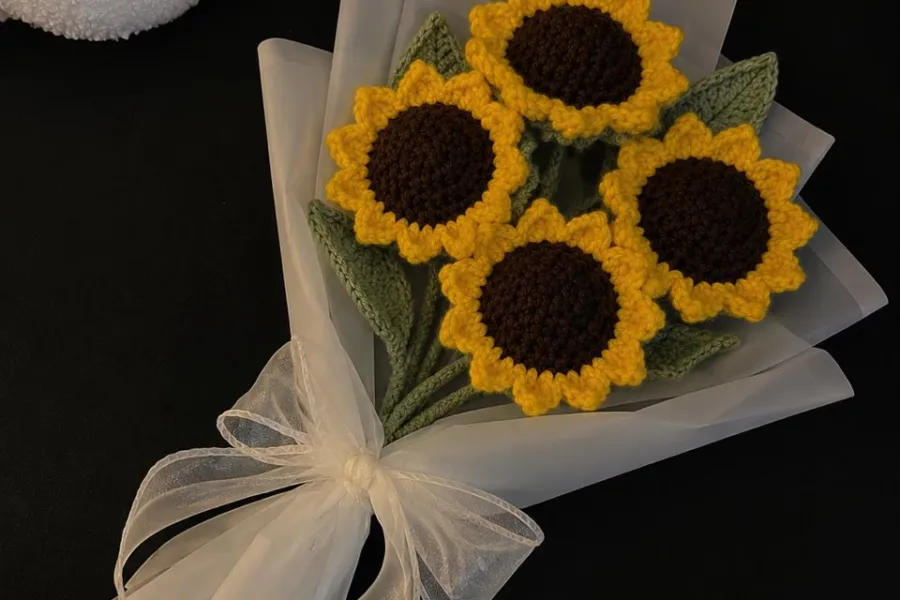 Graduation bouquets that never wilt