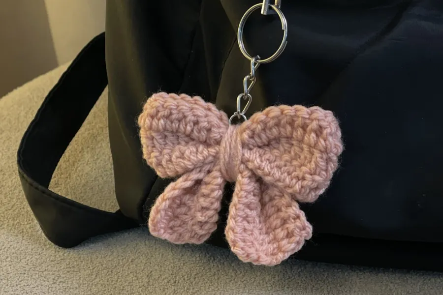 Crochet keychain prices in Pakistan, and what to pick