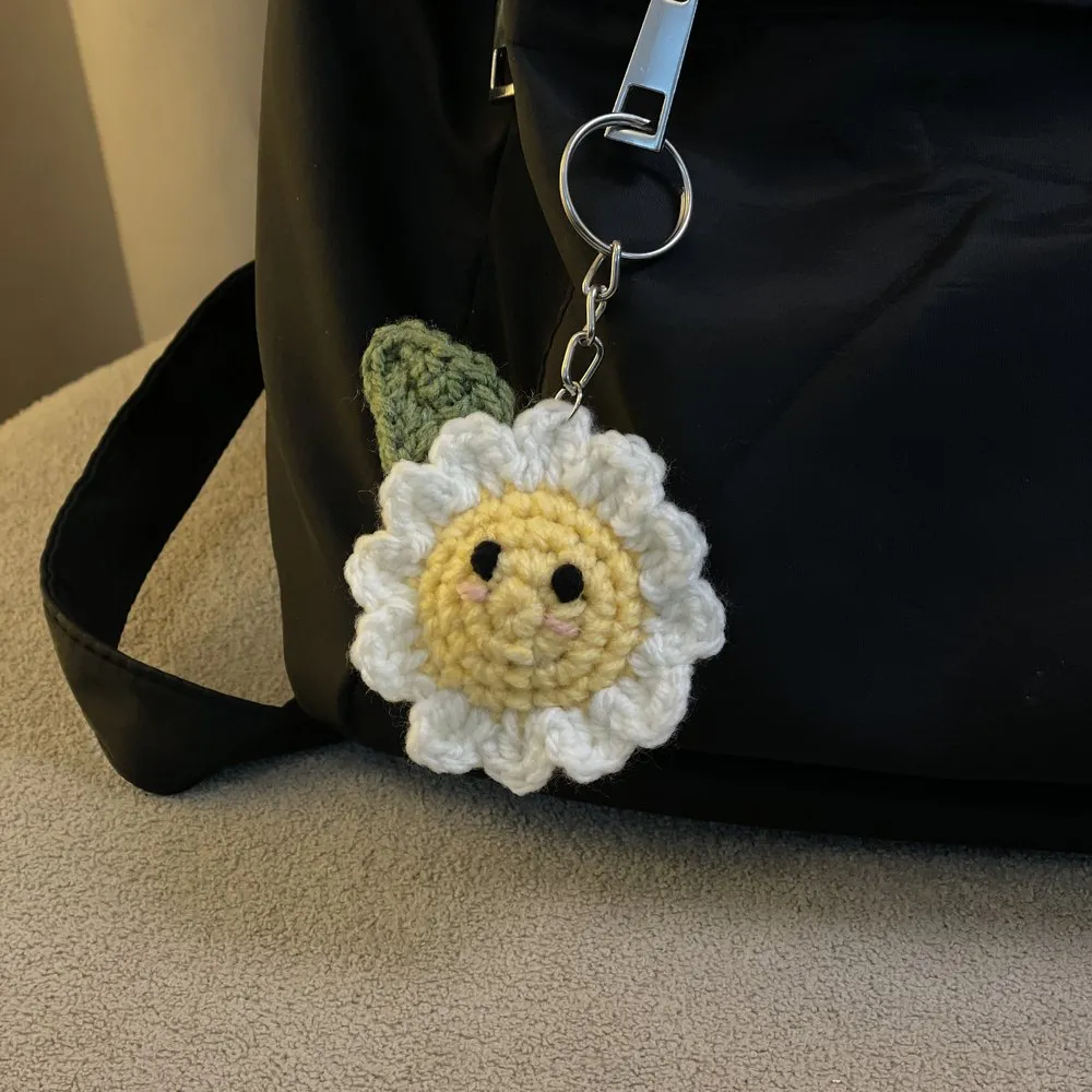 Daisy Keychain