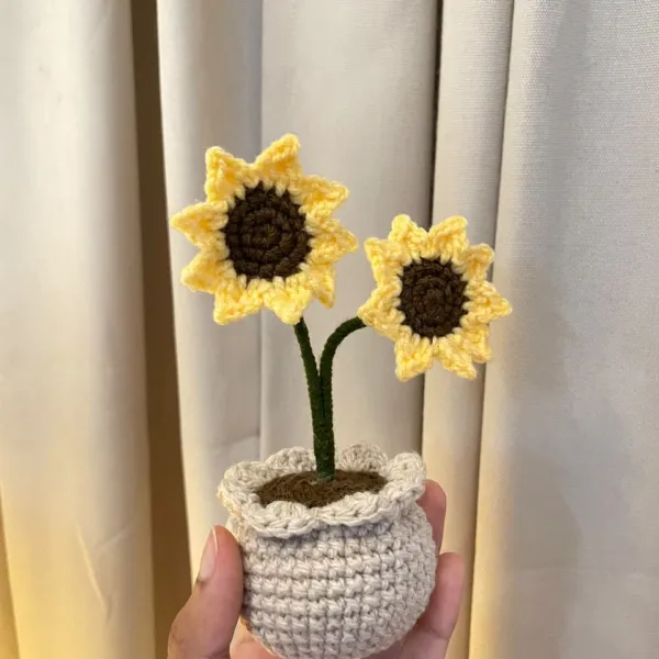 Sunflower Pot