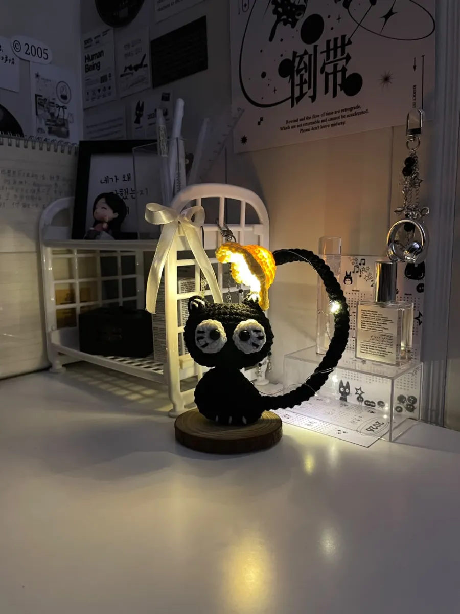 Cat Lamp